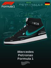 M Petronas F.1 V.1 Custom High-Top-Sneaker